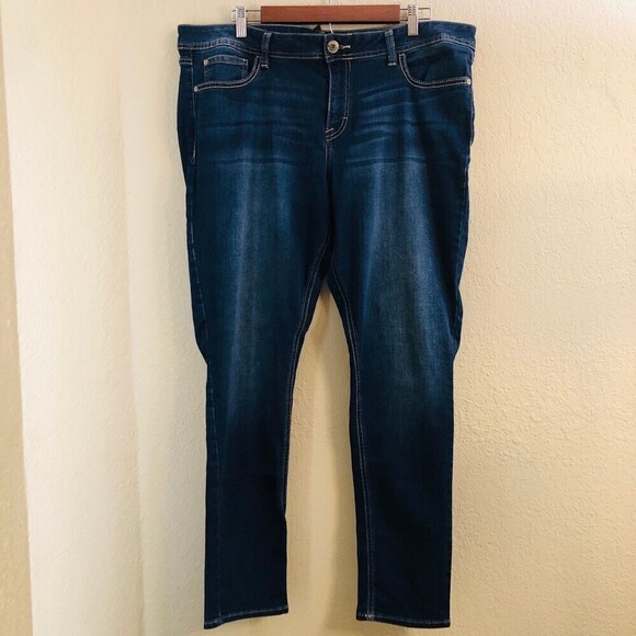 Jordache Skinny Dark WashJeans Size 16 - Picture 1 of 11